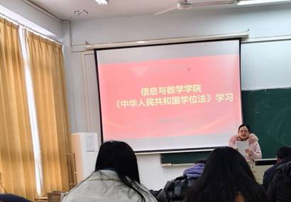 房间里的人中度可信度描述已自动生成