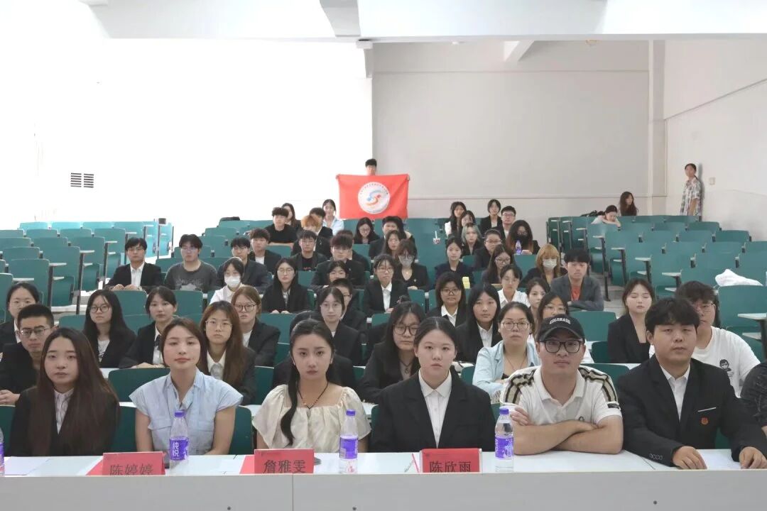 153D7