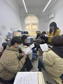 行政人员