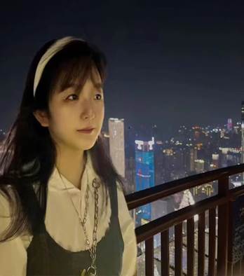团学干部+吴洁