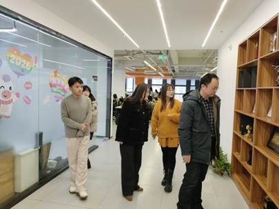 30056ab86e4cffd29351121791c6c77d